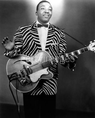 tumblr_n1yxlzNA521t12p91o1_500